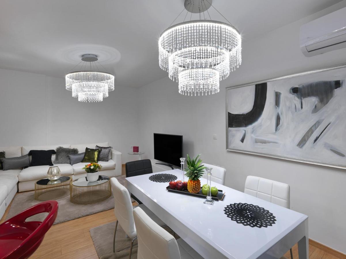 Elegant Apartment In Glyfada Athens Exterior photo